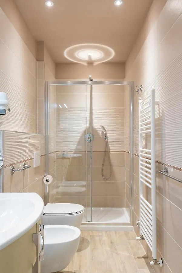 Elegant And Cozy Flat Heart Of Florence Italy