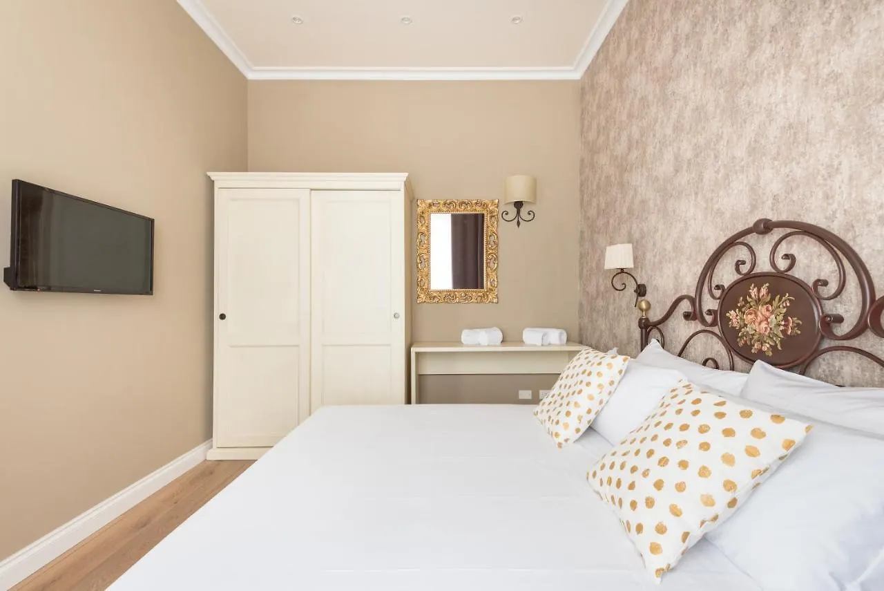 Elegant And Cozy Flat Heart Of Florence 0*,  Italy