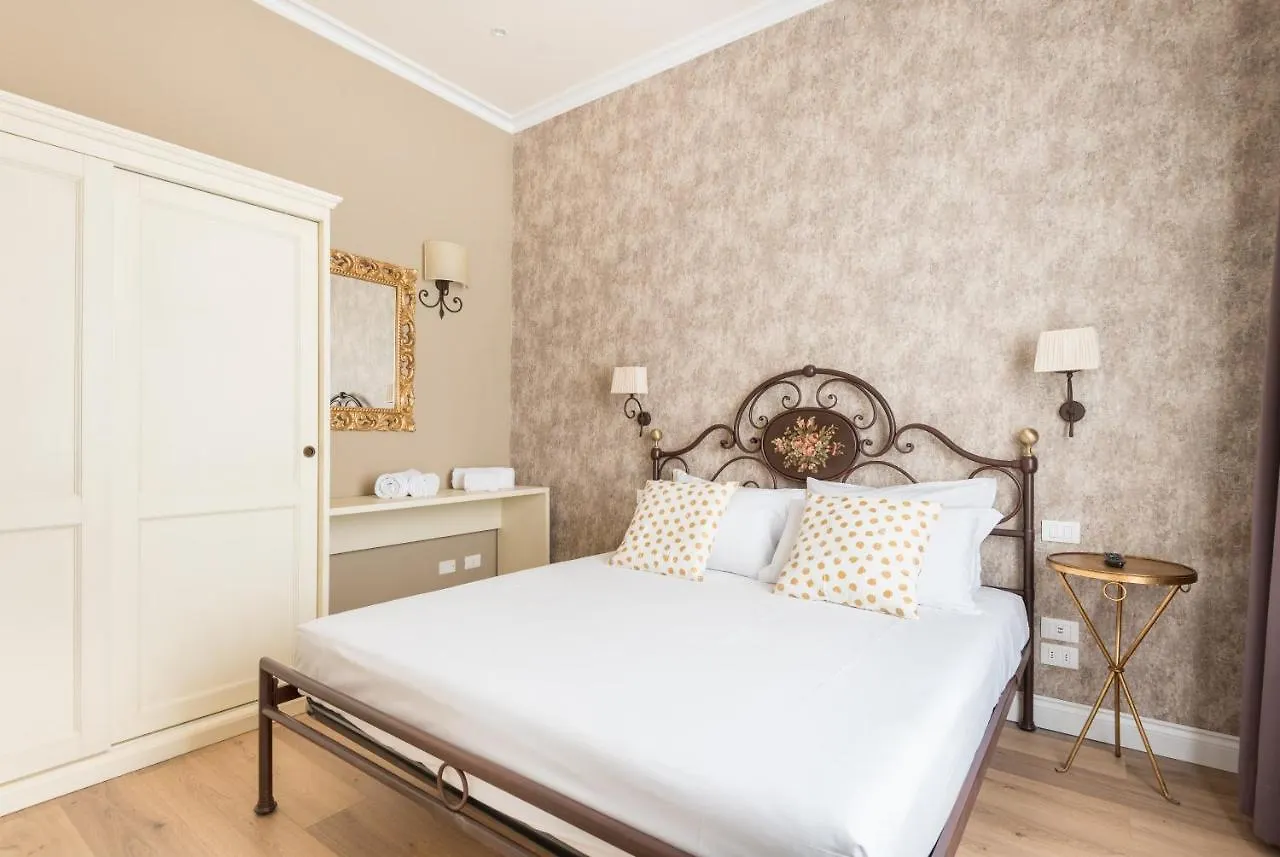 Apartment Elegant And Cozy Flat Heart Of Florence Italy